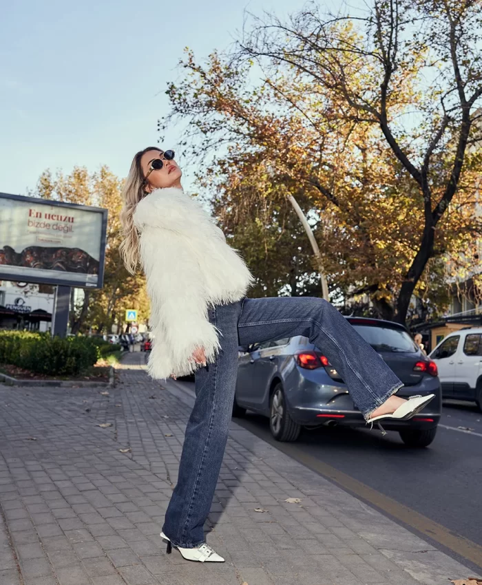 Beyaz Kürk - Görsel 6